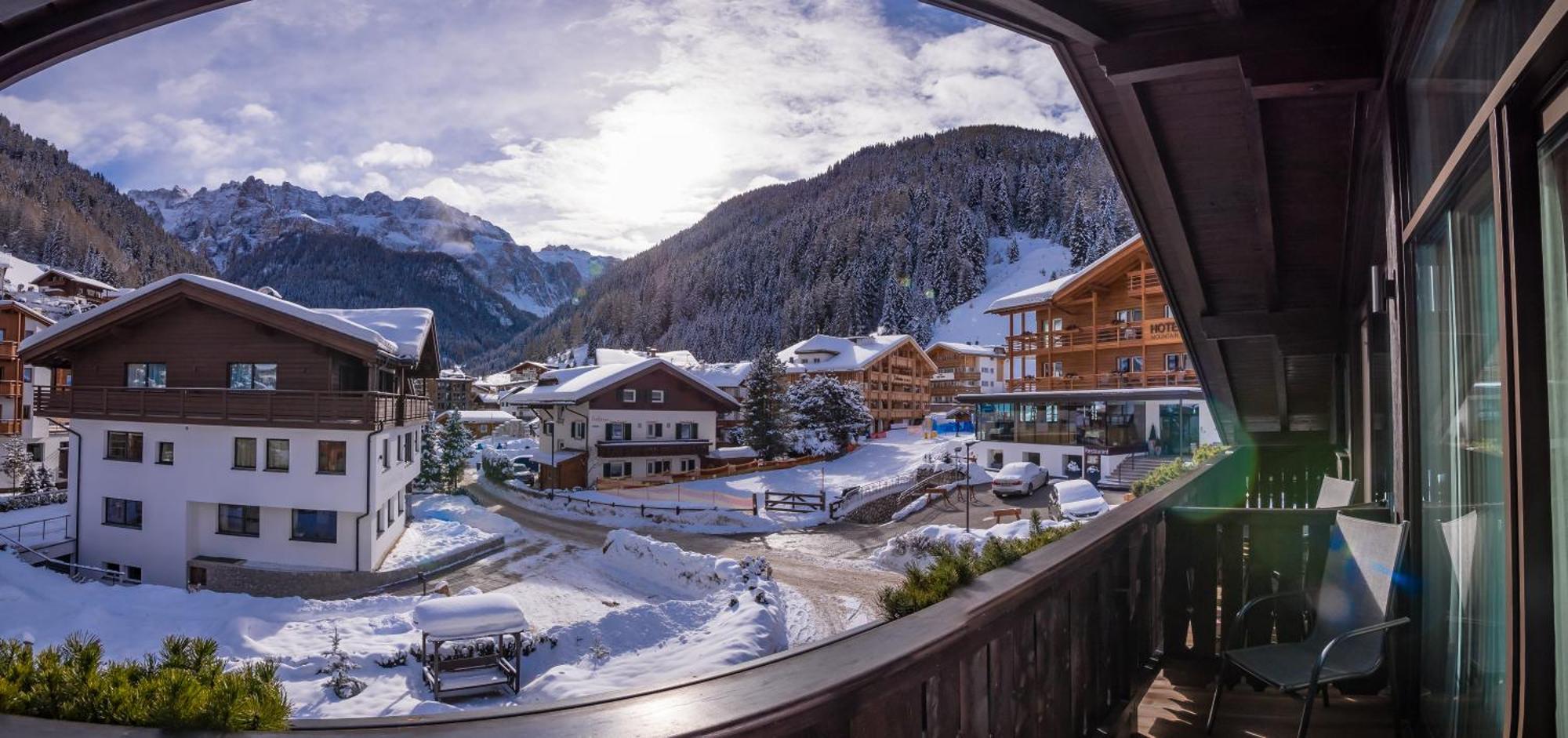 Hotel Chalet Elisabeth Dolomites Alpin & Charme Selva di Val Gardena Exterior foto