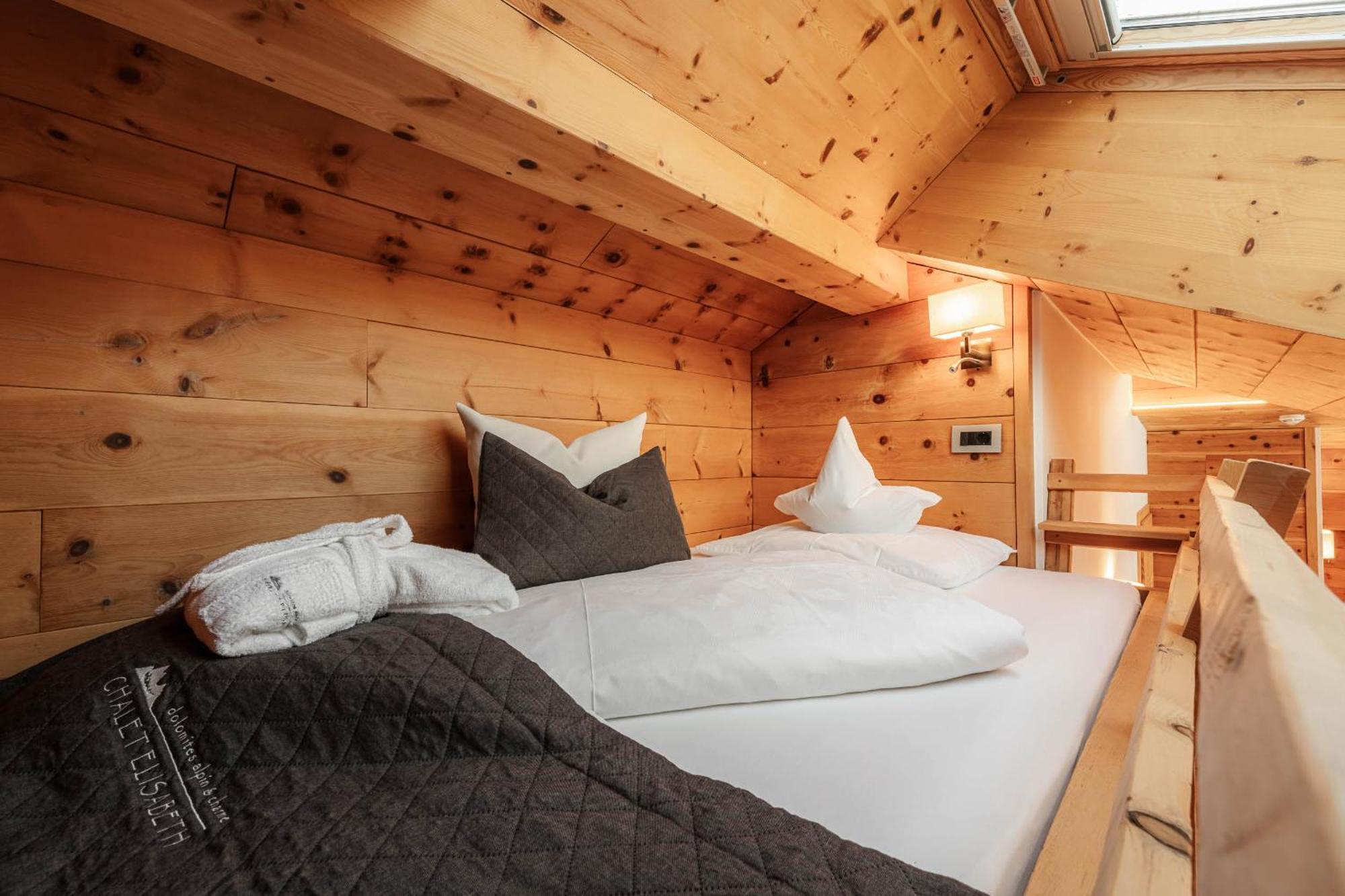Chalet Elisabeth Dolomites Alpin & Charme Selva di Val Gardena Exterior foto